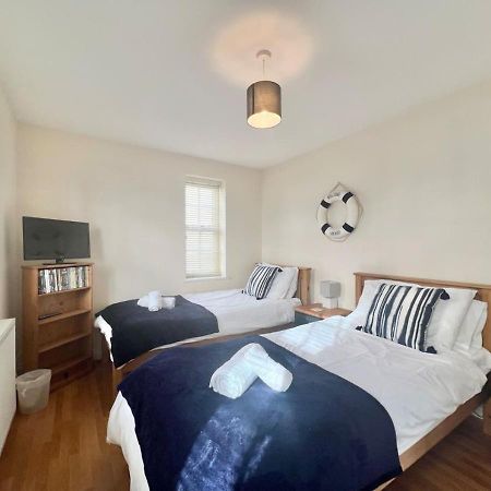 1 Captain'S Rest Modern 2 Bedroom Brixham Harbour Flat Екстериор снимка